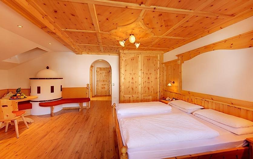 Hotel Alaska Selva di Val Gardena Room photo