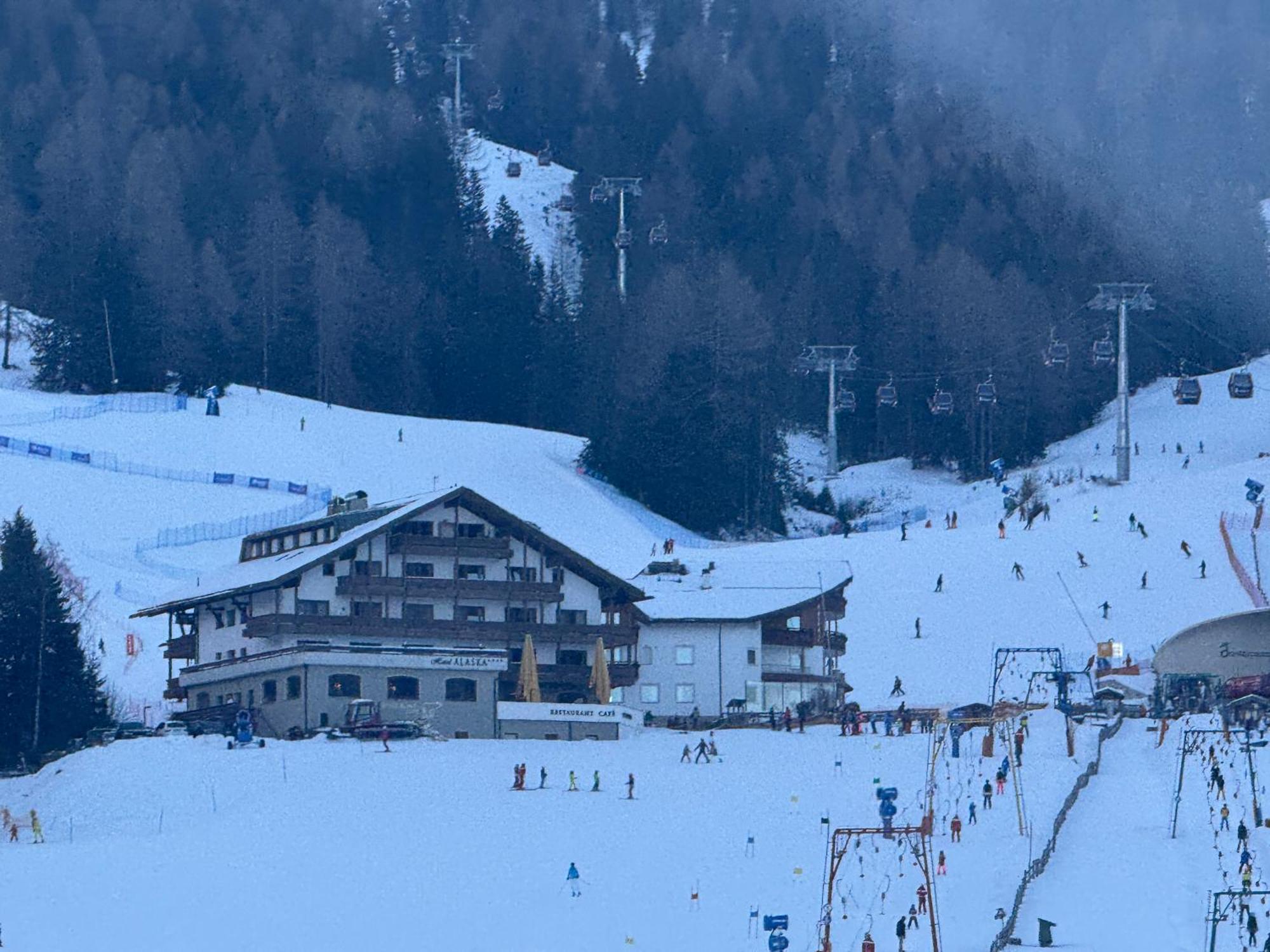 Hotel Alaska Selva di Val Gardena Exterior photo