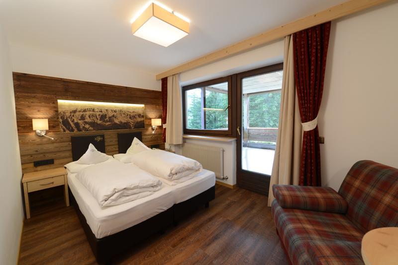 Hotel Alaska Selva di Val Gardena Exterior photo