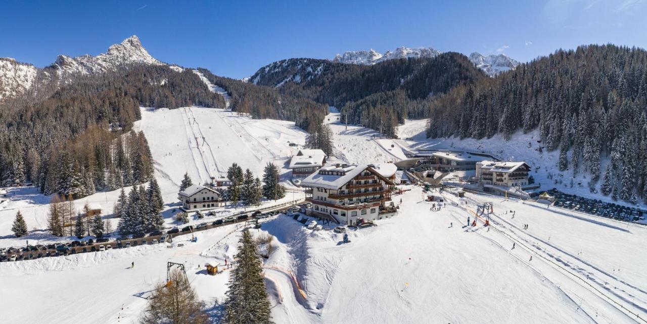 Hotel Alaska Selva di Val Gardena Exterior photo