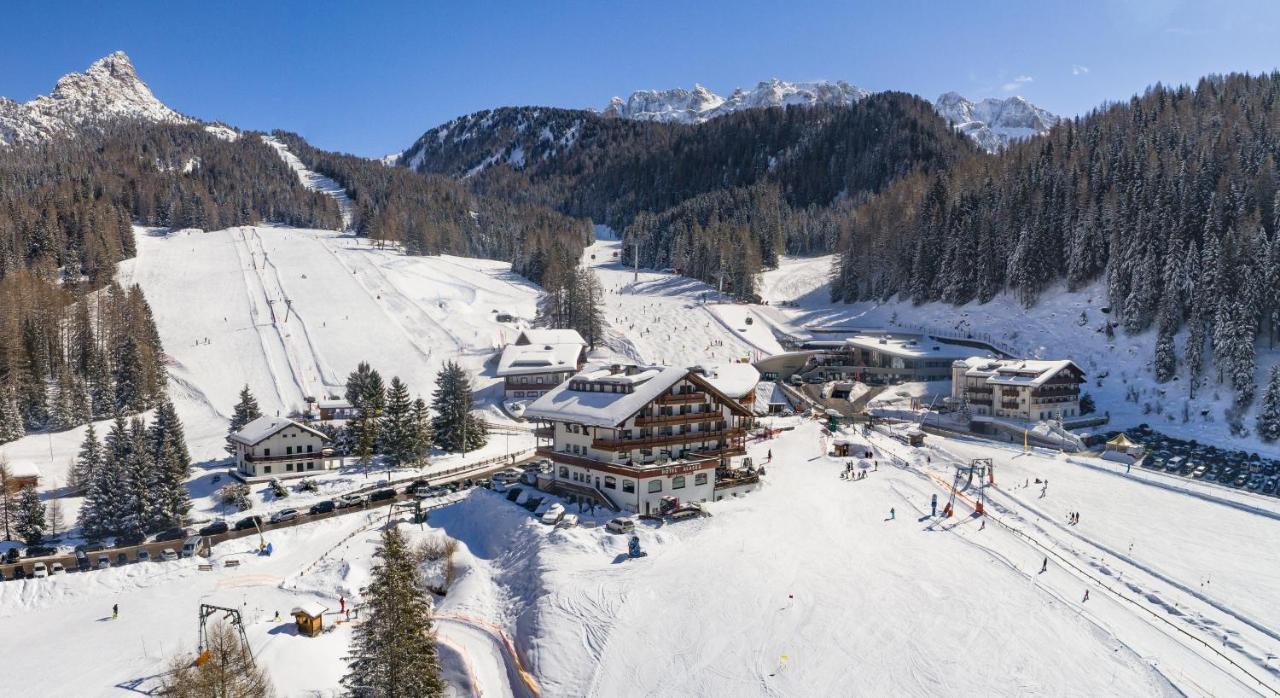 Hotel Alaska Selva di Val Gardena Exterior photo